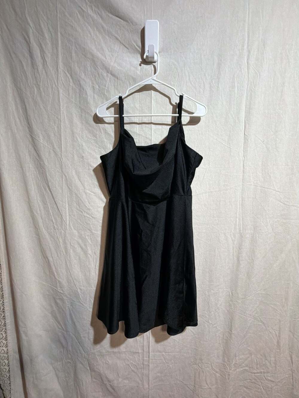 City Studio Black Cowl Neck Sleeveless Mini Dress Size 18W